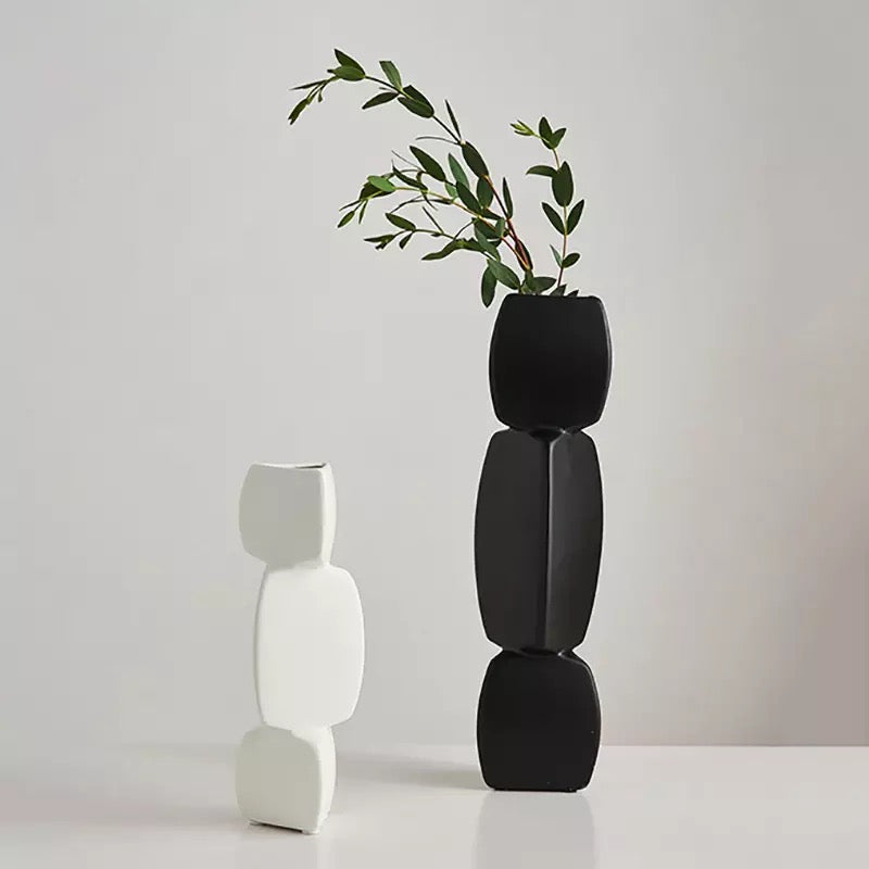 ASTRID ABSTRACT  CERAMIC VASE