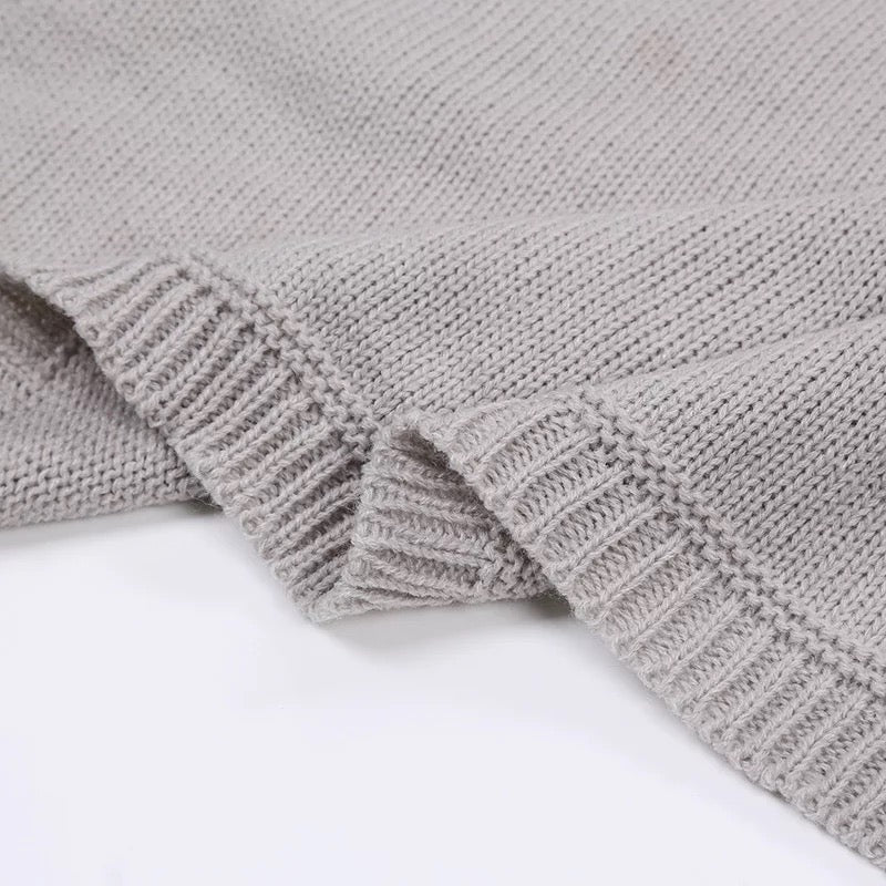 CHILDREN'S HAND KNITTED BLANKET
