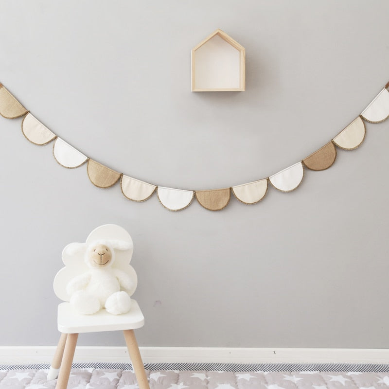 COTTON LINEN GARLAND