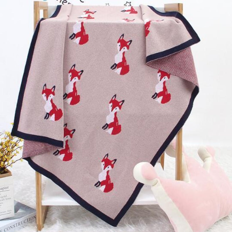 CHILDREN'S HAND KNITTED BLANKET