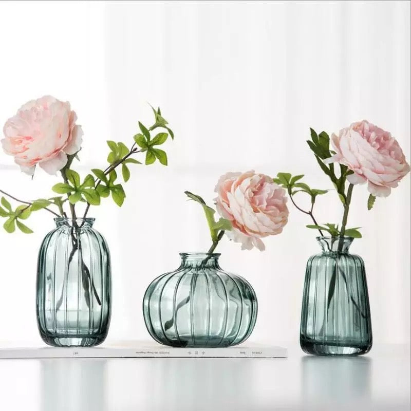 SET OF THREE VASES