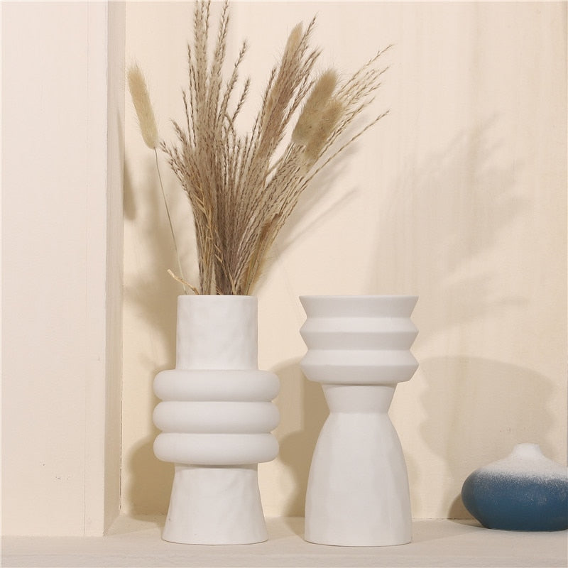 NATURAL CREAM VASE