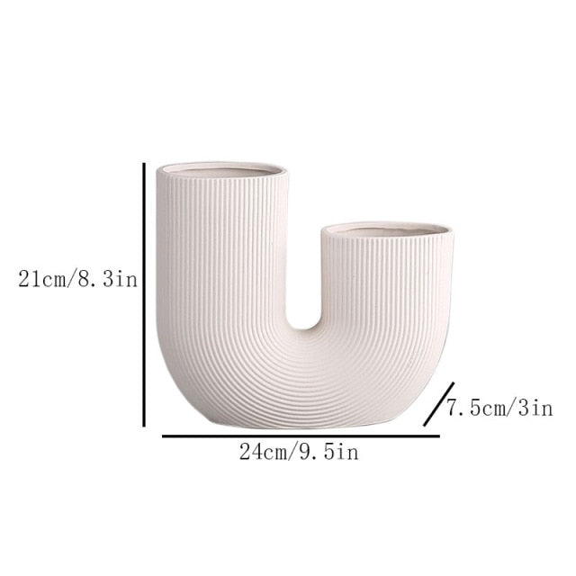 SIMPLE RIBBED NORDIC CERAMIC VASE